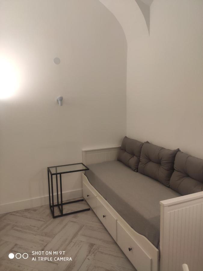 Apartment Angel